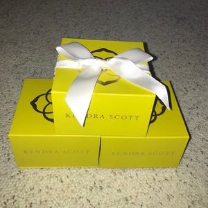 two kendra scott boxes